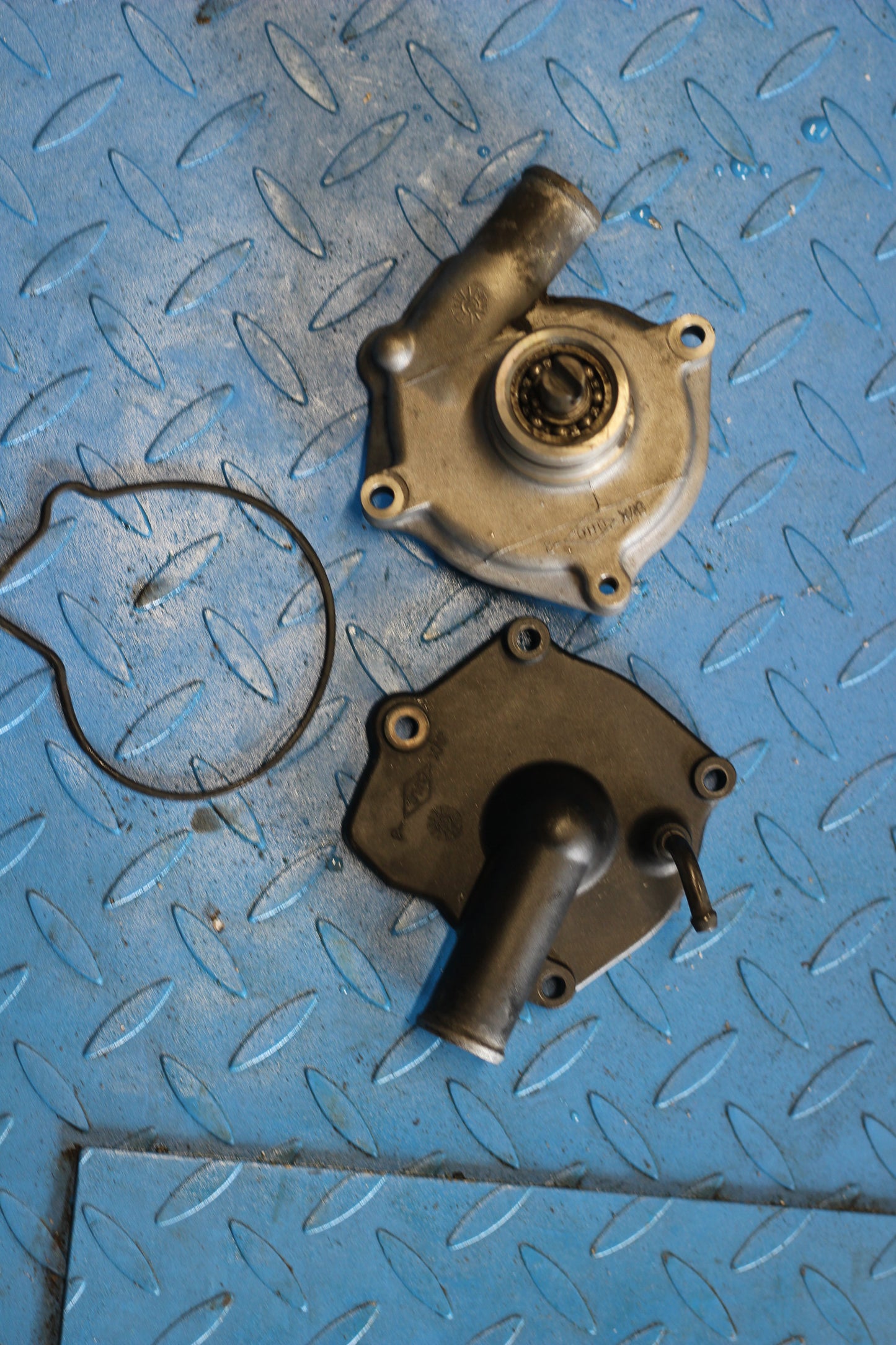 Pompe à eau Yamaha XJ6 2008 à 2016