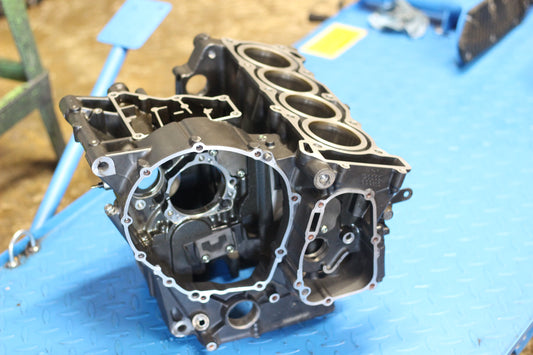 Carter moteur Yamaha XJ6 2008 à 2016