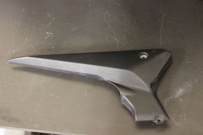 Carénage sous selle droit Yamaha XJ6 2008-2016