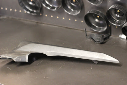 Carénage sous selle gauche Yamaha XJ6 2008-2016
